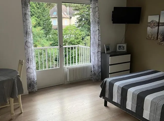 Superbe En Avec Piscine. *