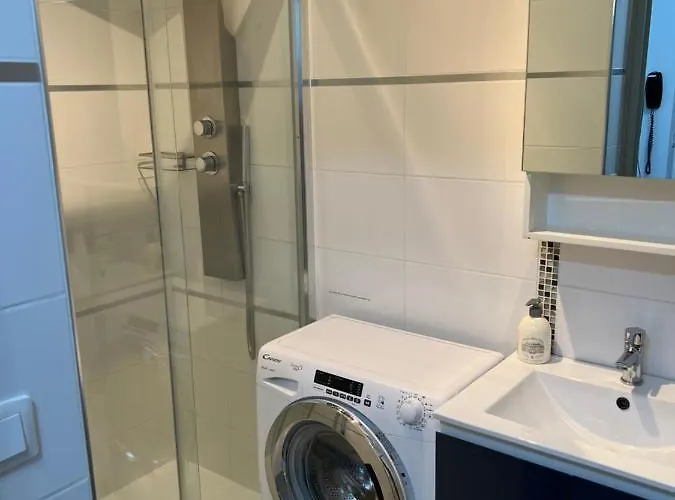 Superbe En Résidence Avec Piscine. * Aix-les-Bains